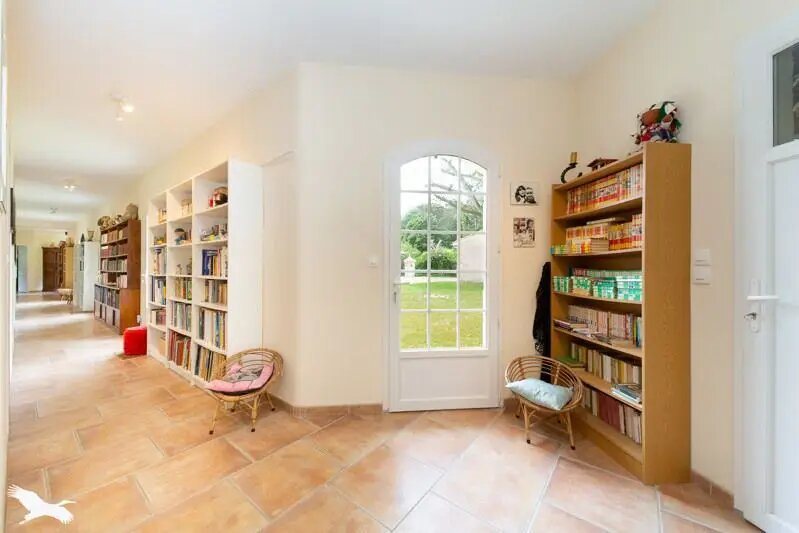 Maison à vendre, 350m², Saint-Christoly-de-Blaye
