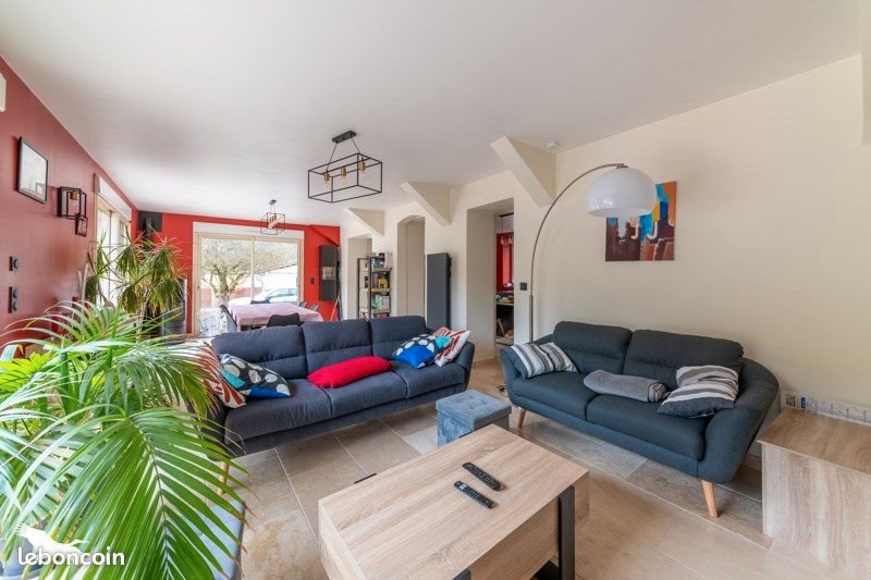 Maison à vendre, 153m², Albas