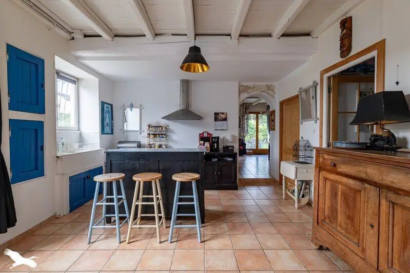 Maison à vendre, 240m², Saint-Martin-de-Juillers