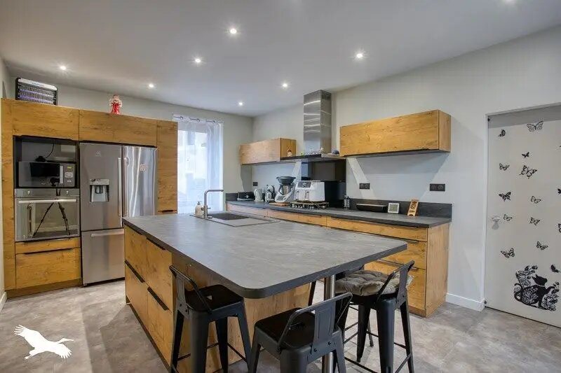 Maison à vendre, 185m², Gourdon