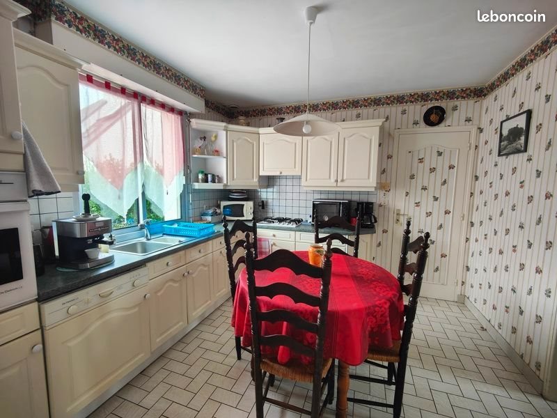 Maison à vendre, 102m², Plonévez-Porzay