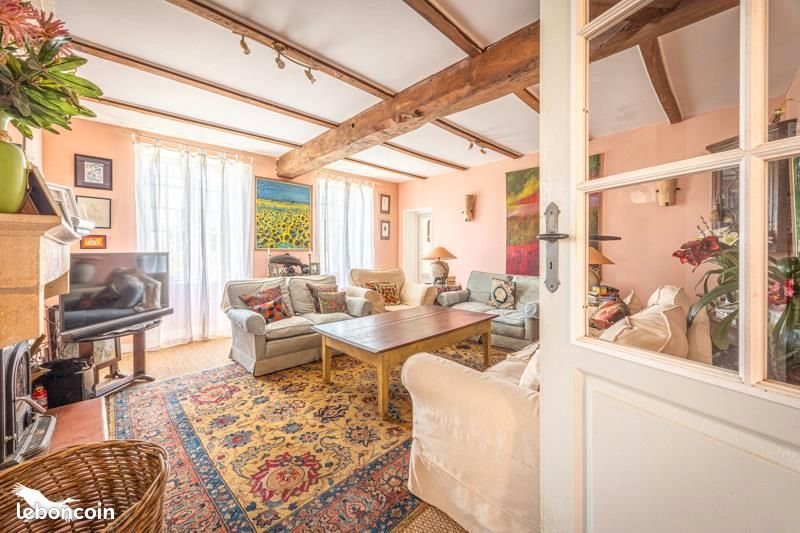 Maison à vendre, 174m², Genouillé
