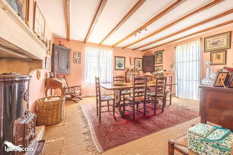 Maison à vendre, 174m², Genouillé
