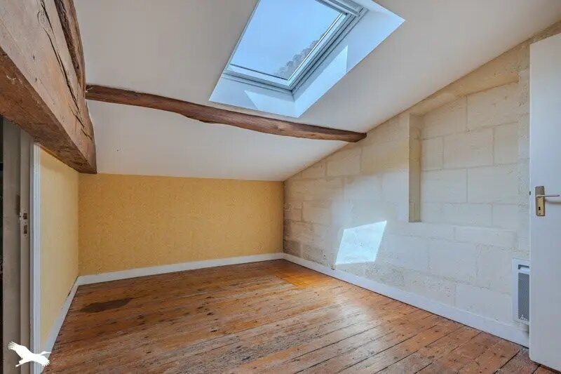 Appartement à vendre, 360m², Saint-Denis-de-Pile