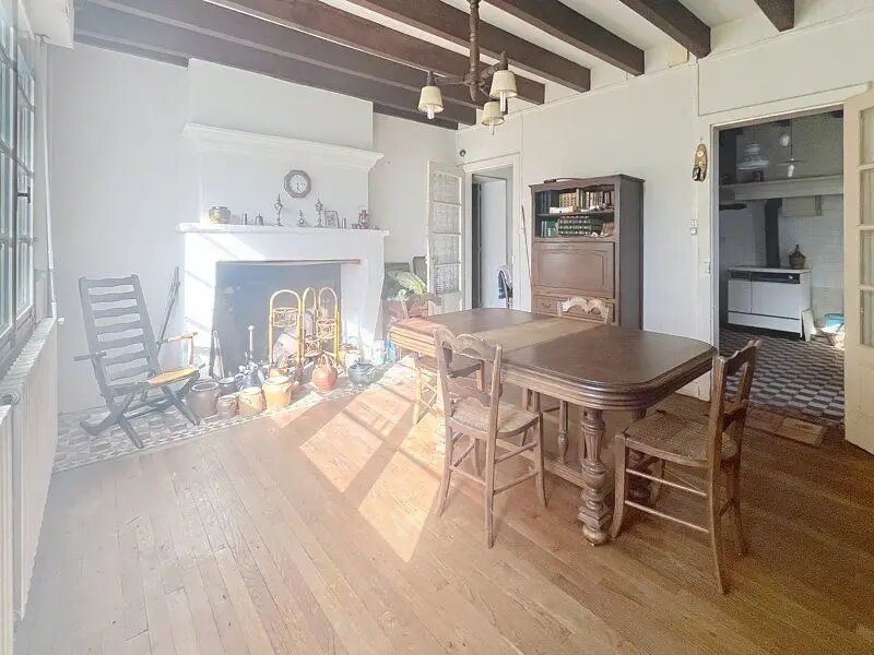 Maison à vendre, 190m², Saint-Aigulin