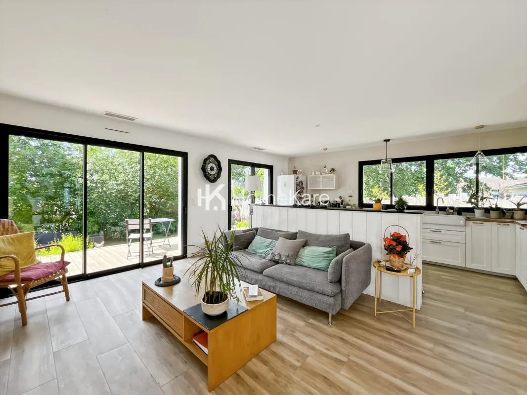 Maison à vendre, 102m², Salleboeuf