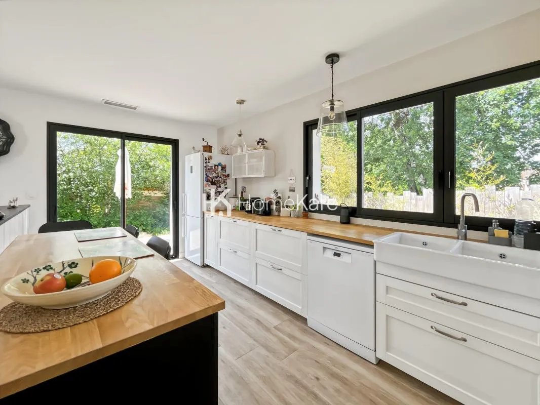 Maison à vendre, 102m², Salleboeuf