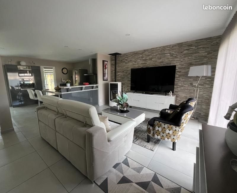 Maison à vendre, 154m², Varetz