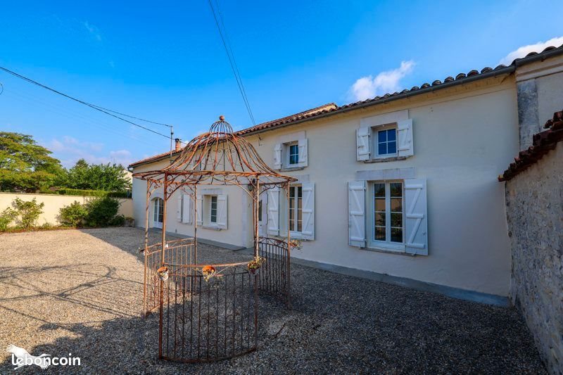 Maison à vendre, 168m², Ars