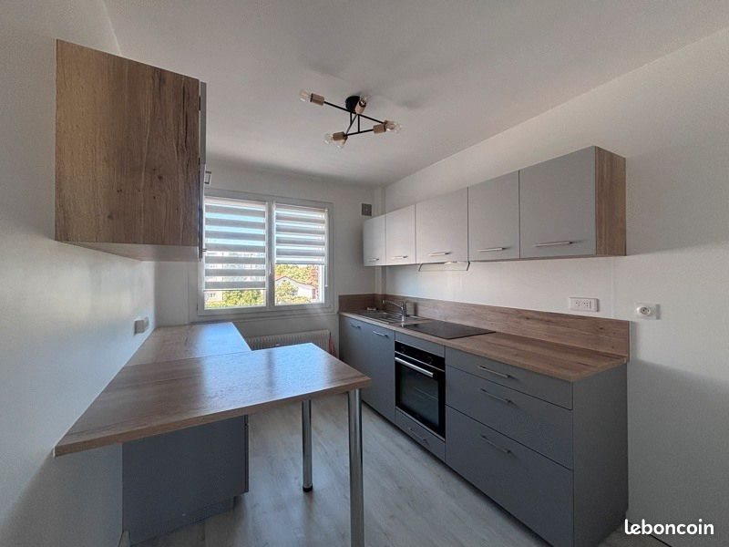 Appartement à vendre, 62m², Bron