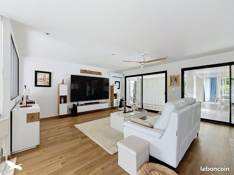 Maison à vendre, 196m², Bergerac