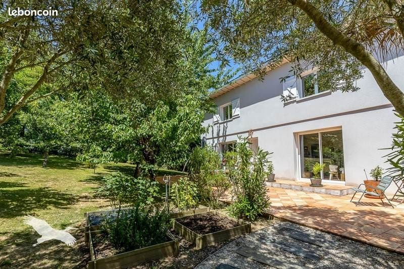 Maison à vendre, 200m², Montrabé