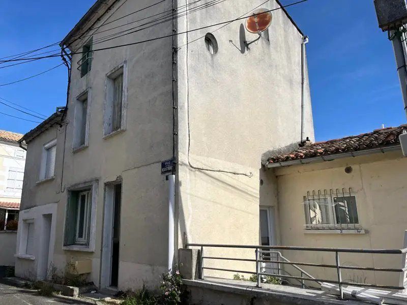 Maison à vendre, 102m², Magnac-sur-Touvre