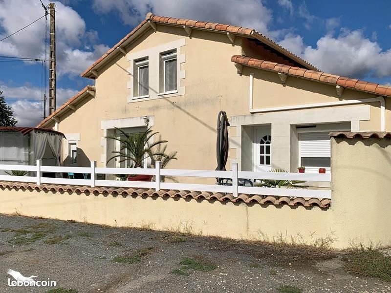 Maison à vendre, 120m², Saint-Germier