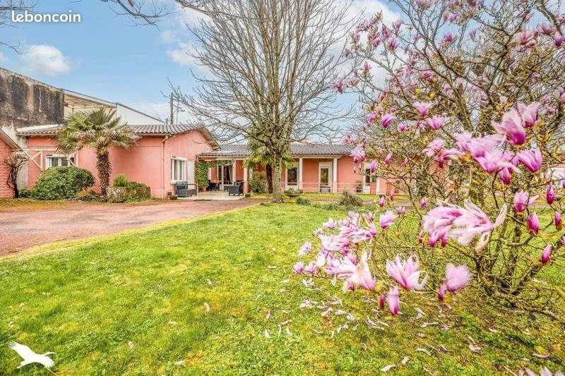 Maison à vendre, 163m², Saint-Maixent-l'Ecole