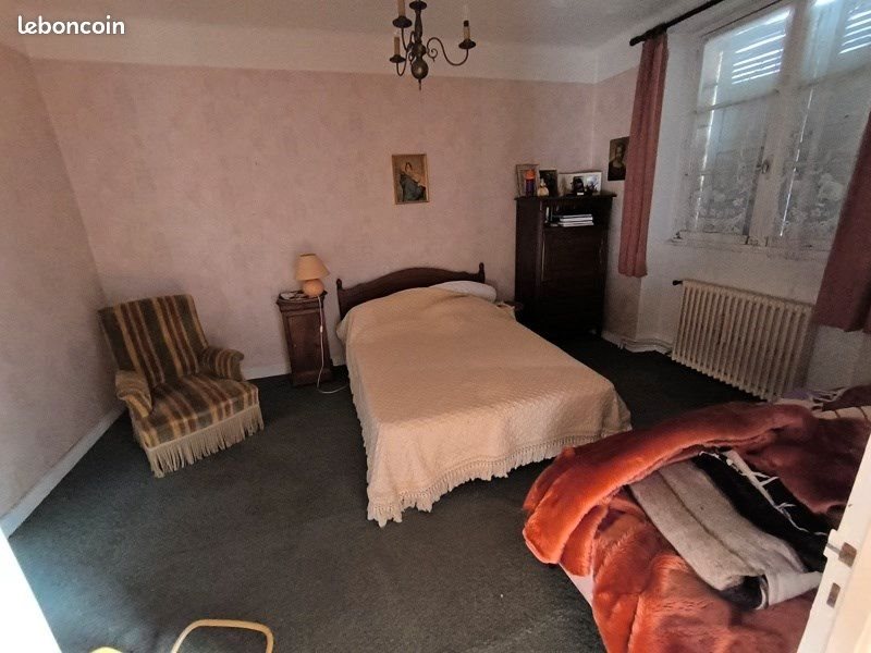 Maison à vendre, 205m², Figeac