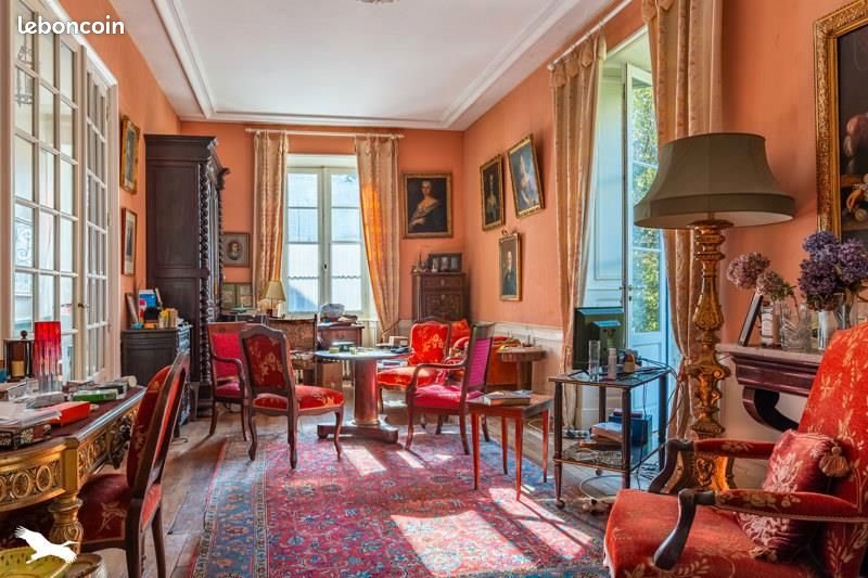 Maison à vendre, 364m², Saint-Yrieix-la-Perche