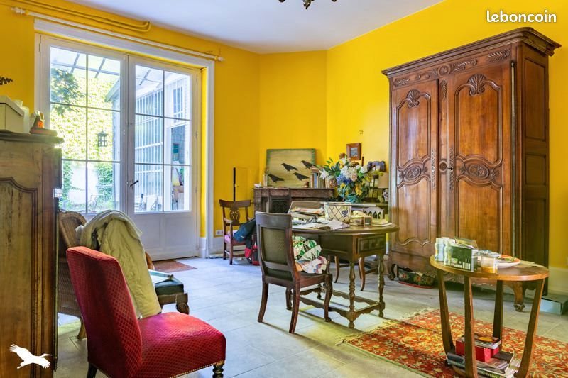 Maison à vendre, 364m², Saint-Yrieix-la-Perche