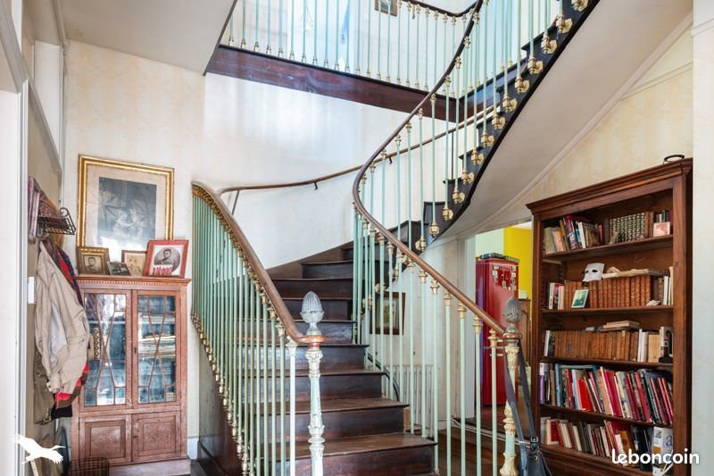 Maison à vendre, 364m², Saint-Yrieix-la-Perche