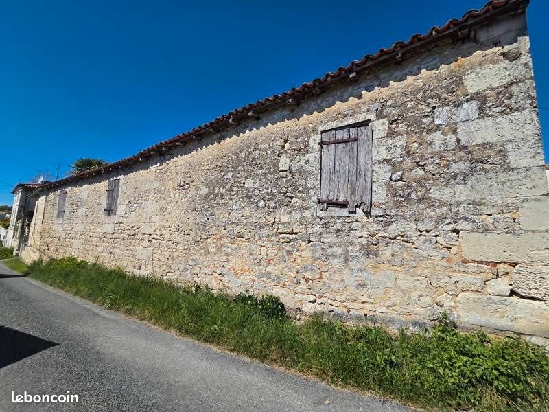 Maison à vendre, 224m², Saintes