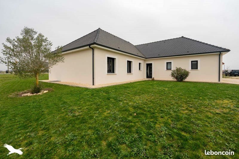 Maison à vendre, 140m², Avord