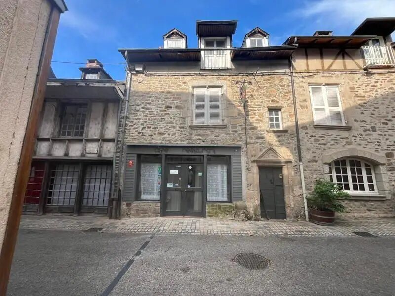 Maison à vendre, 240m², Uzerche