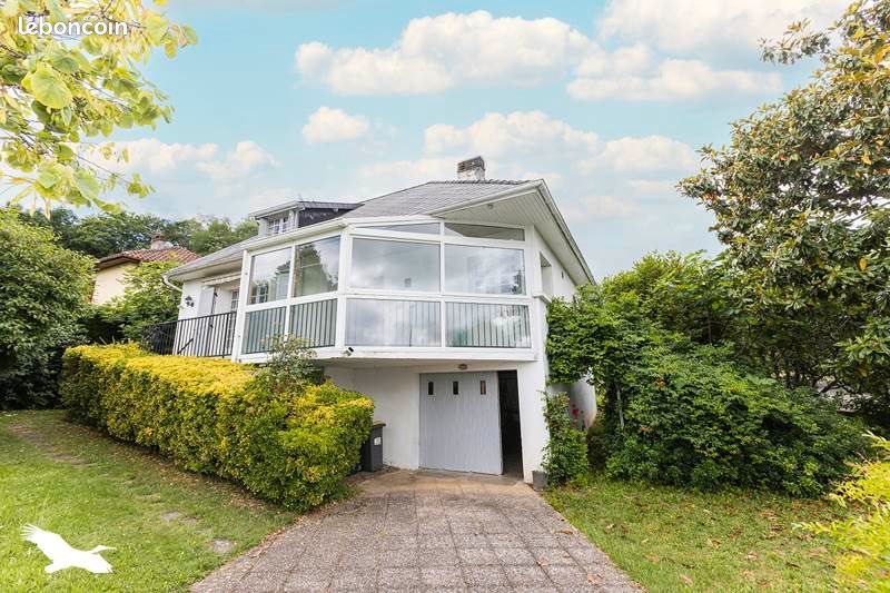 Maison à vendre, 91m², Lourdes