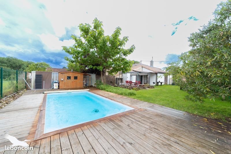 Maison à vendre, 166m², Montendre