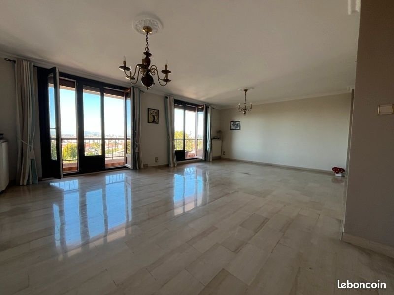 Appartement à vendre, 124m², Saint-Priest