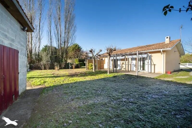 Maison à vendre, 85m², Saint-Christoly-de-Blaye