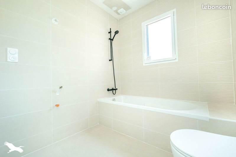 Maison à vendre, 102m², Plonévez-Porzay