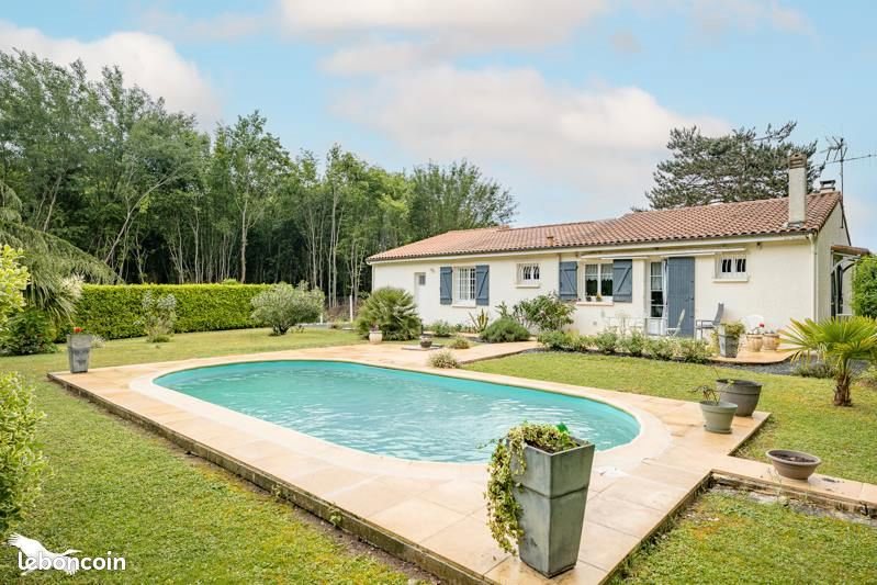 Maison à vendre, 111m², Chermignac