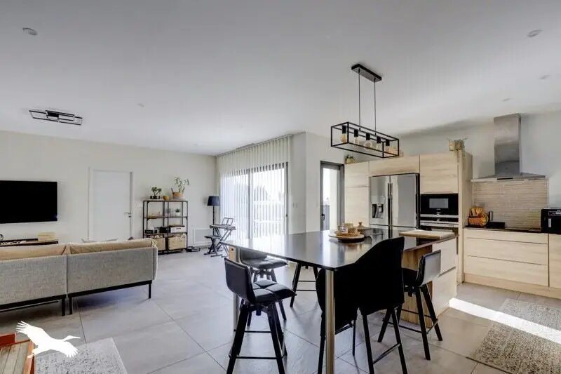 Maison à vendre, 136m², Gratentour