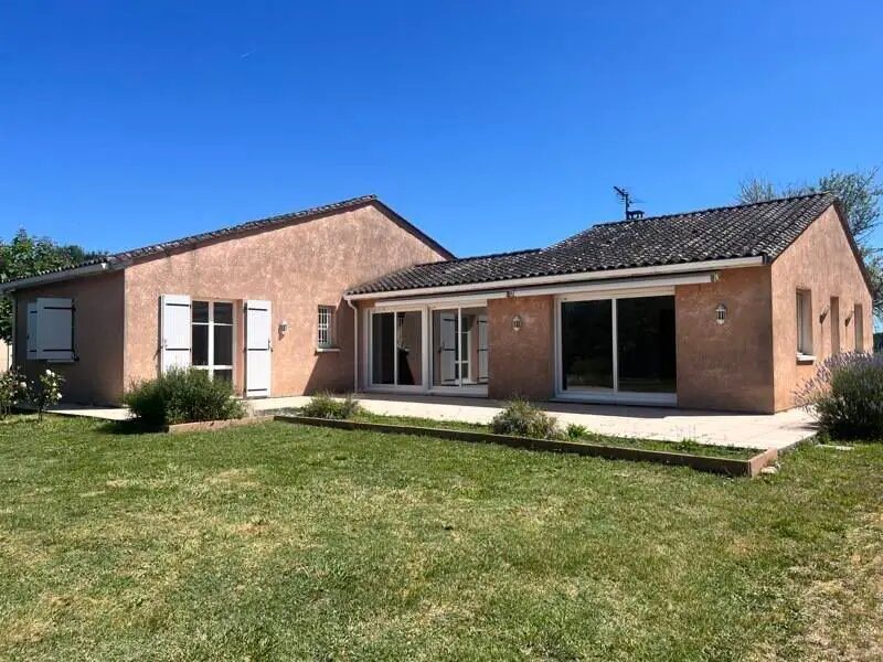Maison à vendre, 133m², Ménesplet