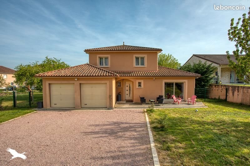 Maison à vendre, 130m², Terrasson-Lavilledieu