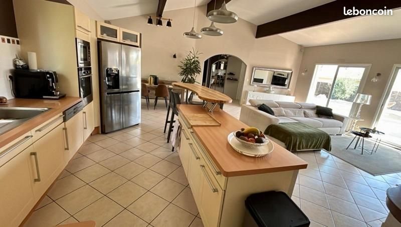 Maison à vendre, 166m², Léognan
