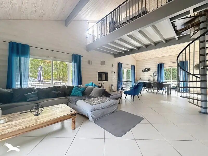 Maison à vendre, 163m², Hourtin