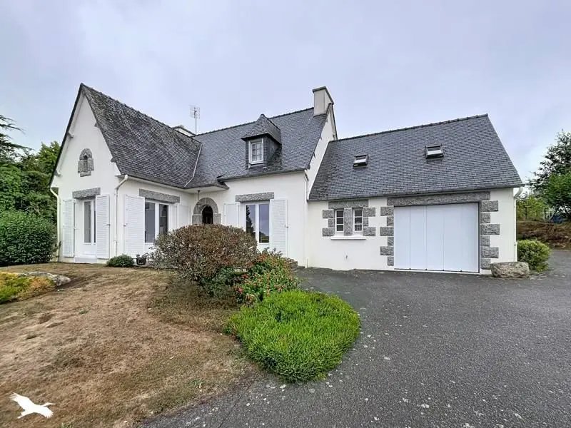 Maison à vendre, 118m², Poullaouen