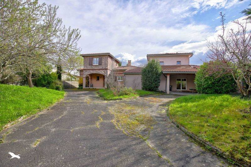 Maison à vendre, 233m², Mondouzil