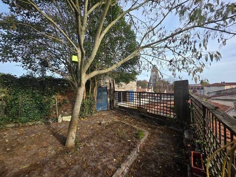 Maison à vendre, 124m², Saintes