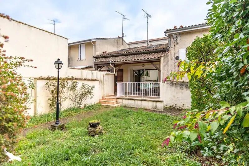 Maison à vendre, 115m², Sainte-Foy-la-Grande