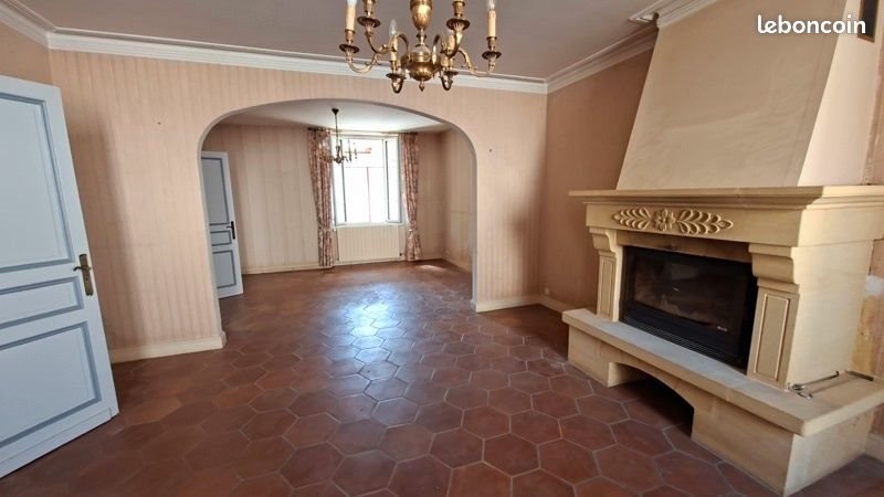 Maison à vendre, 330m², Villefranche-de-Lonchat