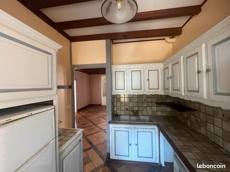 Maison à vendre, 330m², Villefranche-de-Lonchat