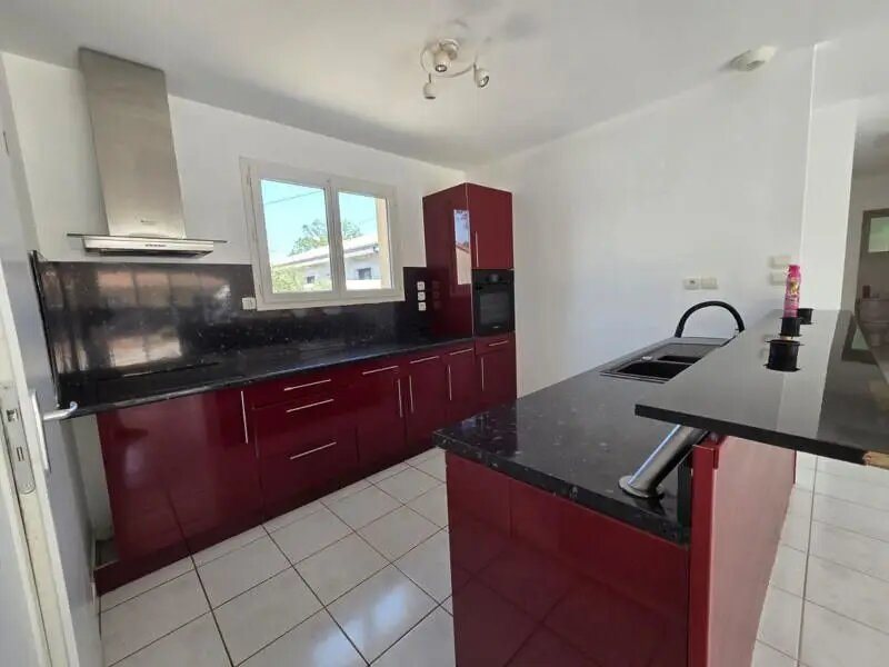 Maison à vendre, 78m², Saint-Seurin-sur-l'Isle