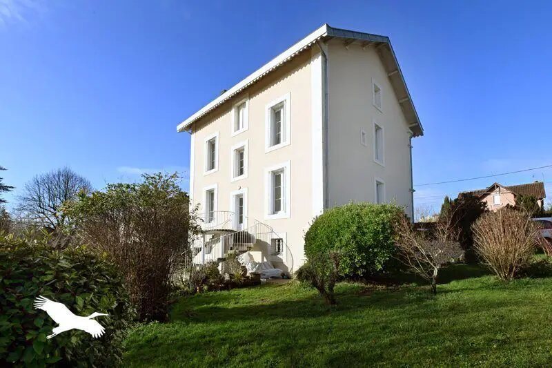 Maison à vendre, 170m², Montmoreau-Saint-Cybard