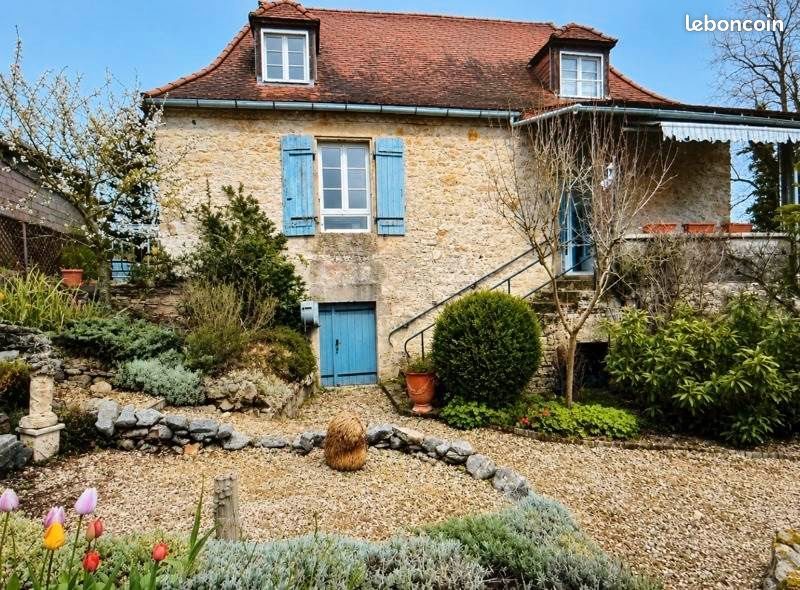 Maison à vendre, 120m², Hautefort