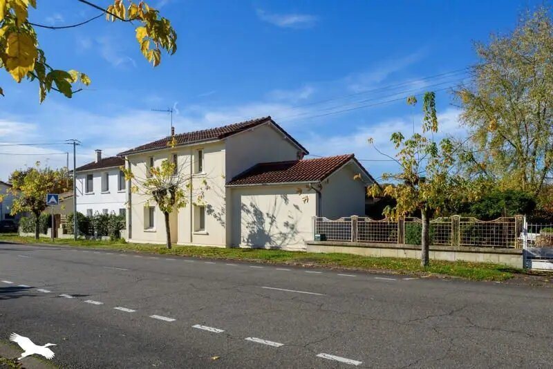 Maison à vendre, 131m², Villeneuve-de-Marsan