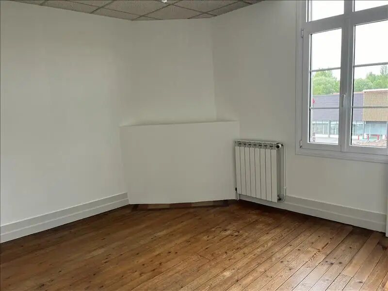 Appartement à louer, 73m², Chalais