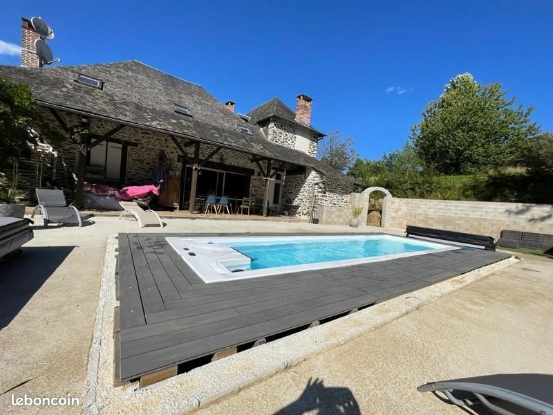 Maison à vendre, 211m², Uzerche