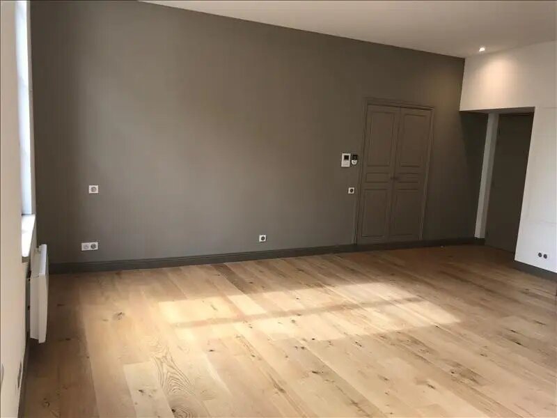 Appartement à louer, 33m², Saintes
